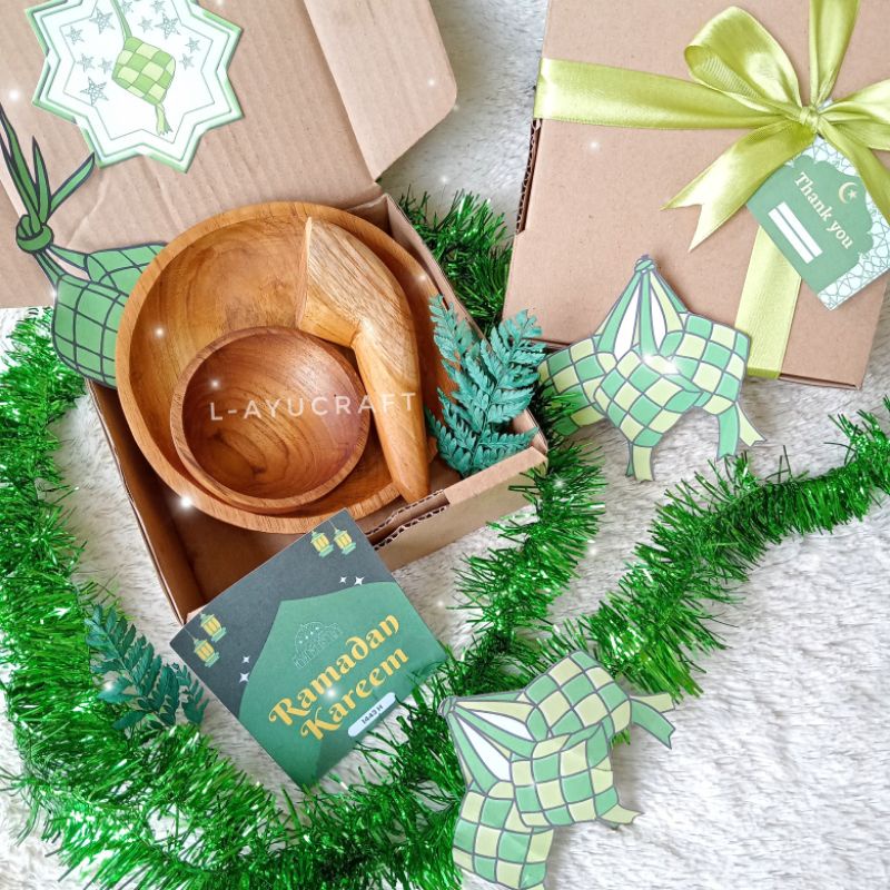 

Promo Terbaru L-Ayucraft Hampers Lebaran Idul Fitri / Parcel Lebaran / Eid Hampers