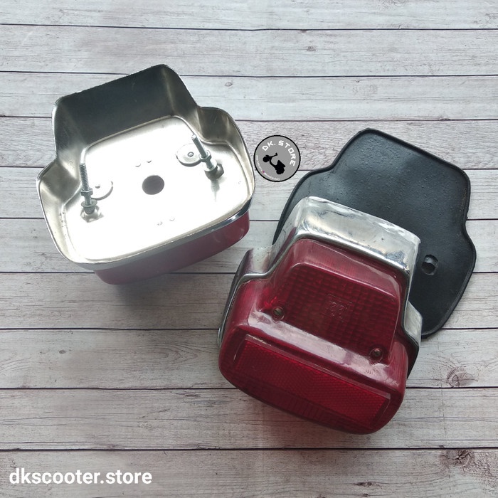 stoplamp vespa bajaj original