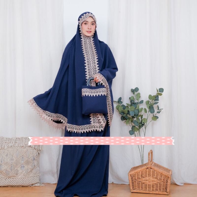 

BEST SALE KADO MUKENAH HAMPERS ULANG TAHUN WISUDA GRADUATION LEBARAN MUKENA IDUL FITRI HARI GURU