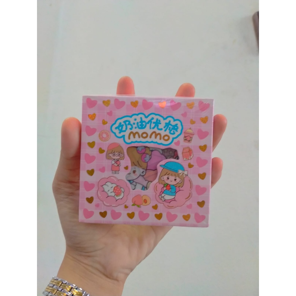 

Pretty Sticker Momo 1 pack isi 100 Lembar Pcs Stiker Box Momo Stiker Motif Kartun Korea Lucu Anti