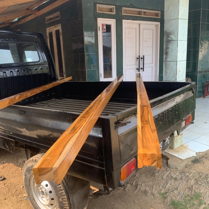 Ready Pegangan Tangga-Haderling Kayu Jati Costume