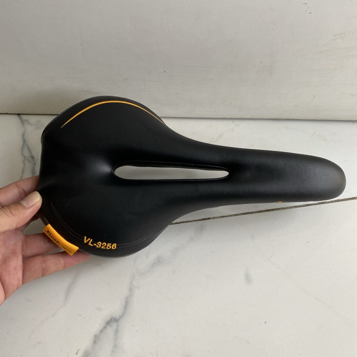 Velo 3256 Sadel Gel Lubang Sepeda Lipat Mtb Seli Roadbike -Gratisongkir