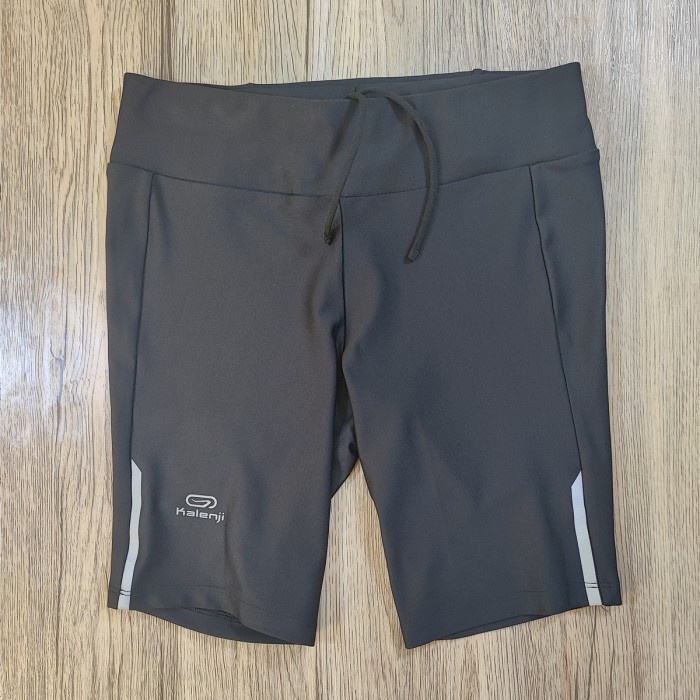 Legging Sport Pendek Pria Wanita Ketat Brand Hitam Polos Reflektif Size S-L Terbaru