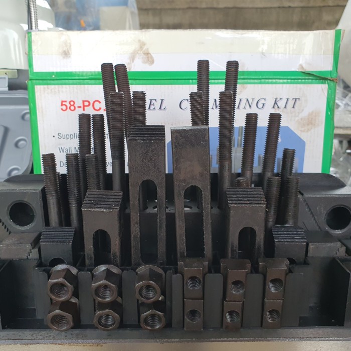 CLAMPING KIT M12 / CLAMP KIT SET M12 / KLEM KIT M12 58PC