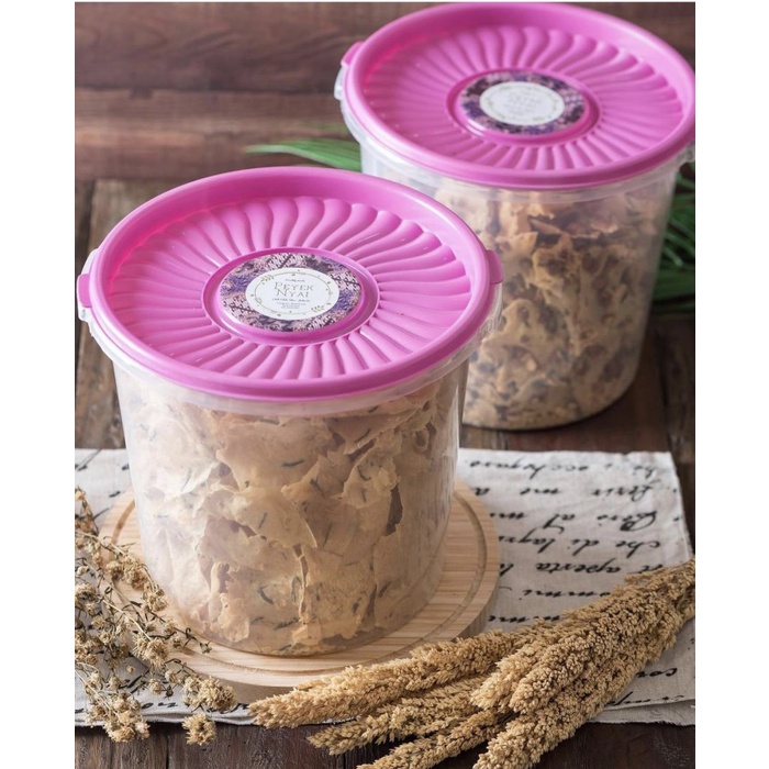 

Rempeyek Peyek Nyai Teri Medan (JUMBO)
