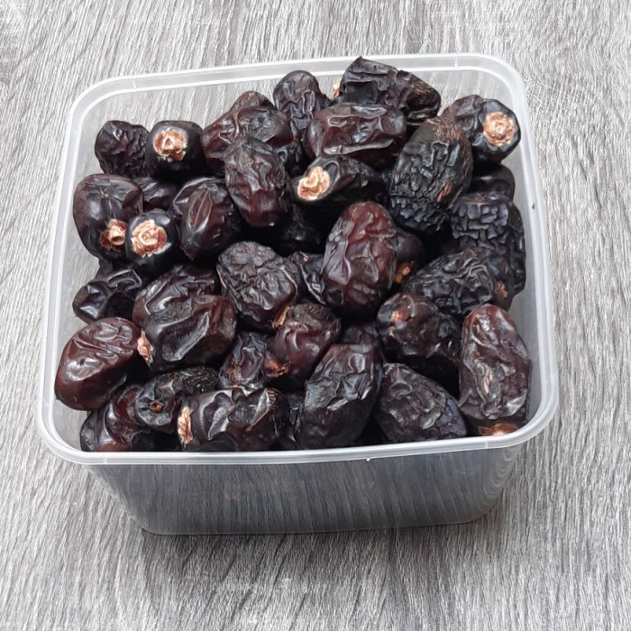 

Kurma Ajwa Jumbo Premium 1 Kg