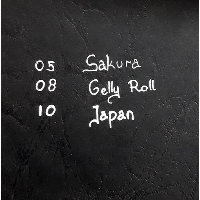 

pintar- Sakura Gelly Roll White Pen Set 3 Gel ink Pens Bolpen Gel Tinta Putih