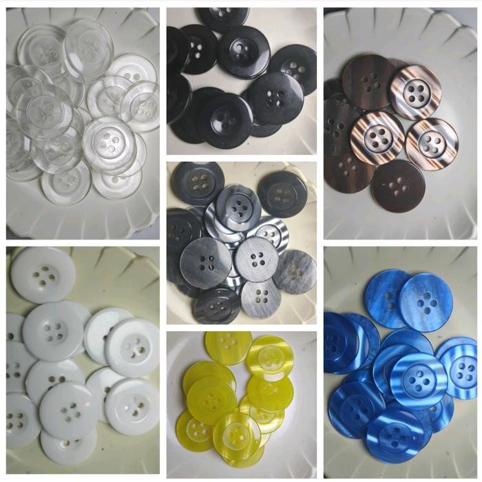 

KANCING CELANA//JAS//ISI 1 GROSS(144 PCS)//DIAMETER 21 MM //32 L topaz