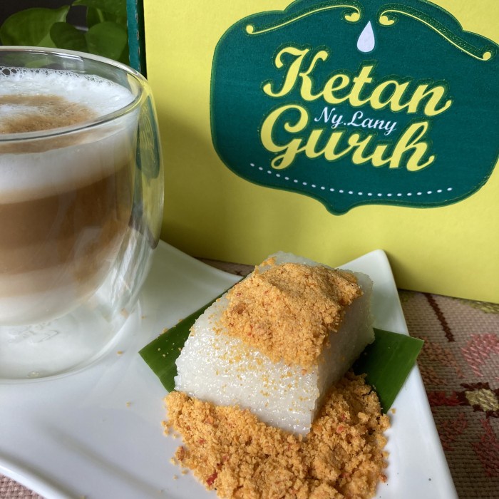 

Lezat- Ketan Gurih Ny Lany Cirebon resep keluarga sejak 1965 (Isi 5 atau 10)