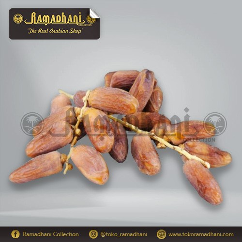 

Lezat- Kurma Tunisia Tangkai 1Kg Baru