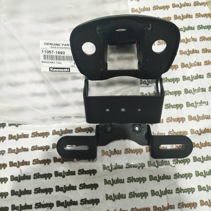 Braket Lampu Stop W175 6 mei 2018