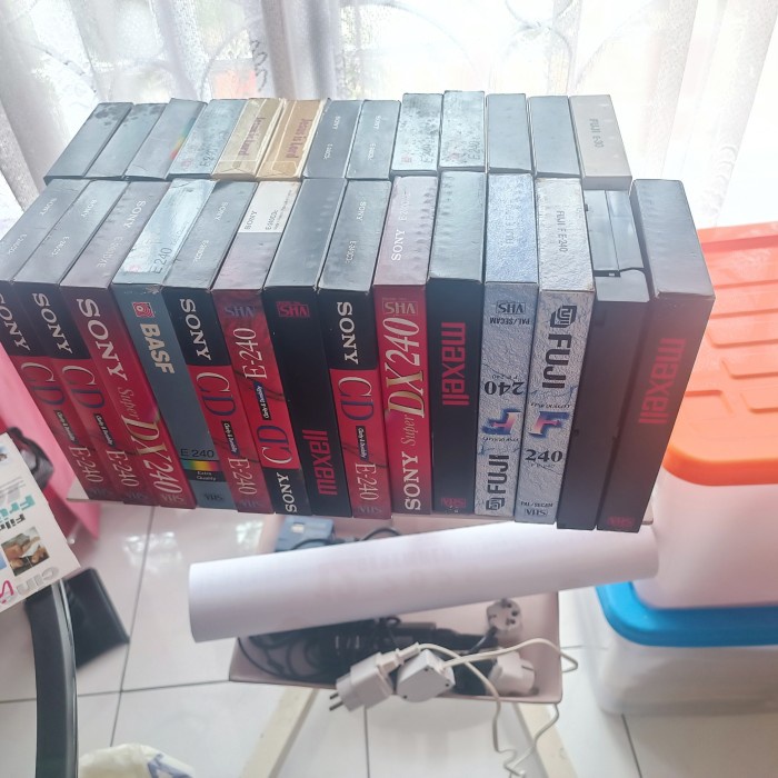 video VHS kaset jadul kosongan bekas durasi ada 4 jam ,ada 30 menit, 3 jam Random *