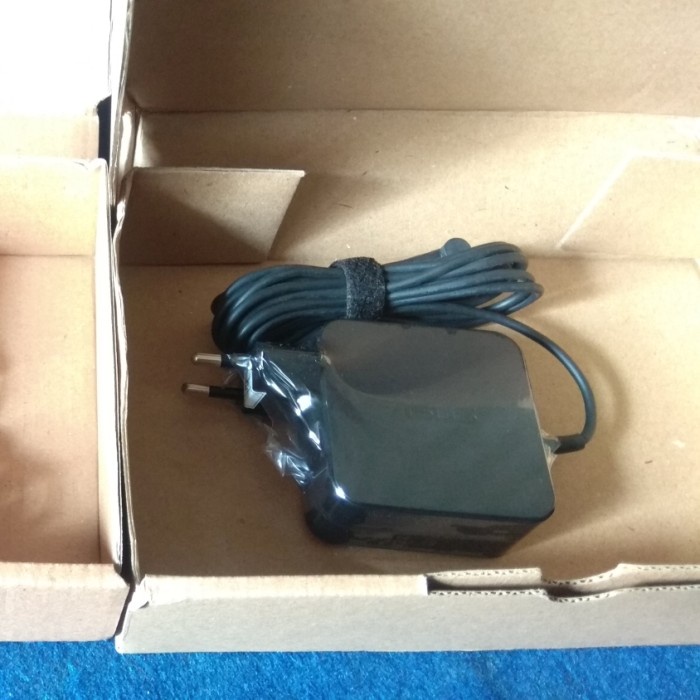 Charger Adaptor Laptop Asus Original Bekas Copotan Asus X454Y X454W X451 X451C X455L X450 *