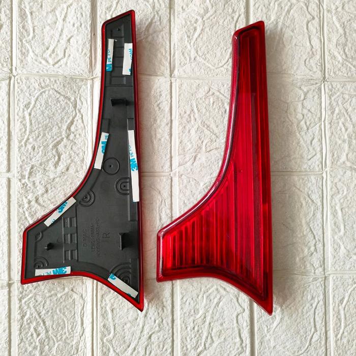 SALE REFLEKTOR BEMPER BELAKANG ERTIGA R3 2015 2016 2017 KANAN KIRI SUZUKI MOBIL MATA KUCING READY