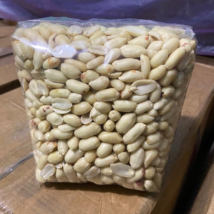 

UKURAN JUMBO 1KG (25/29) KACANG KUPAS MENTAH UKURAN JUMBO 1KG Mete