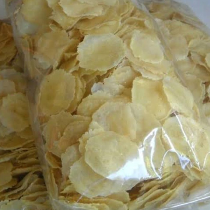 

Emping melinjo mentah super tipis,enak gurih dan renyah,per250 gr