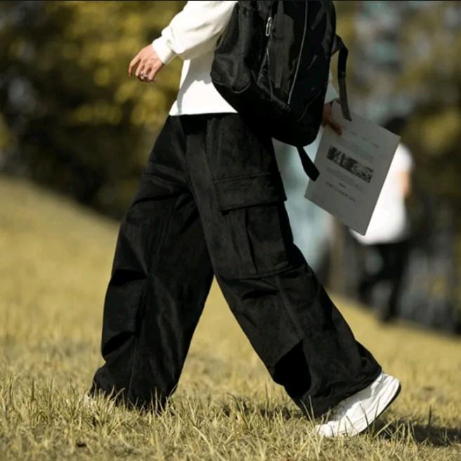 Lariss- Celana Pria Cargo Pants Hitam Corduroy Panjang Terlaris