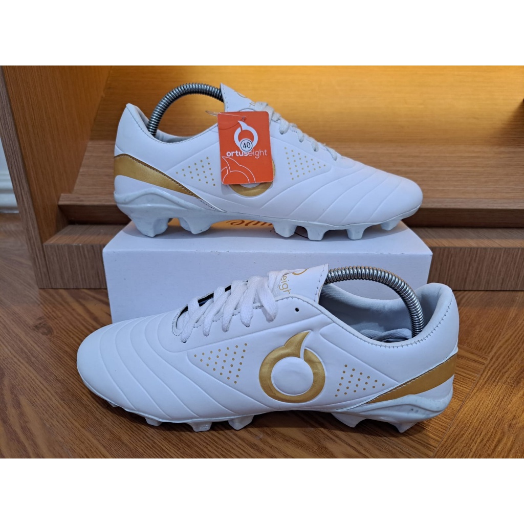 Sepatu Bola Ortuseight FG Forte SAVAGE