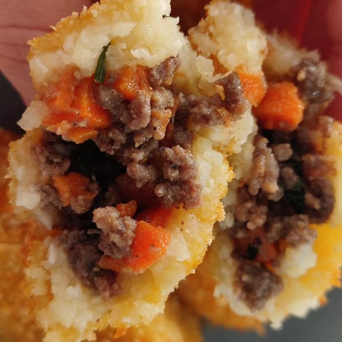 

NewZbgt- Kroket daging sapi isi 5 pcs