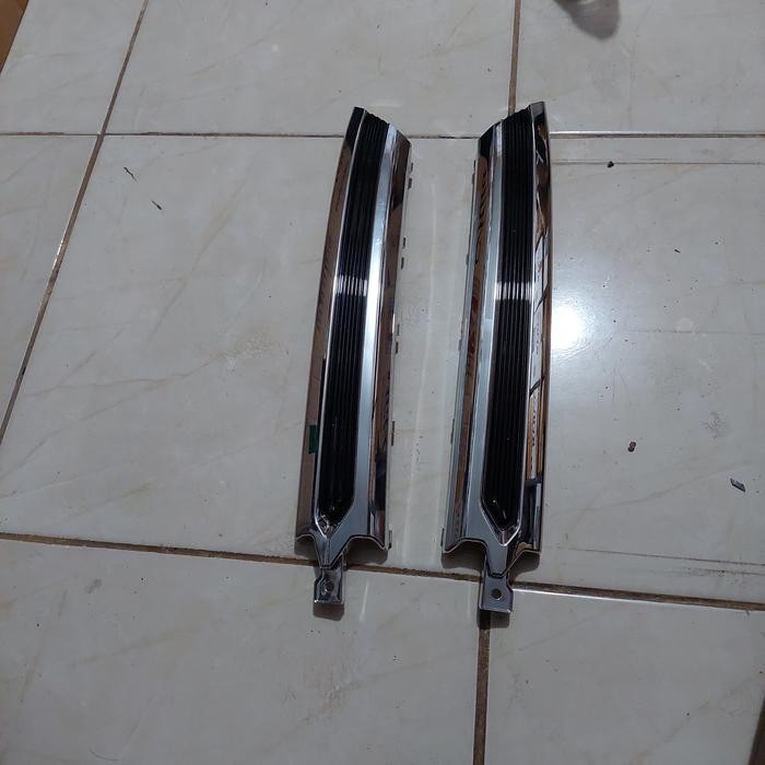 List Grill Ertiga Xl7 2022 Original