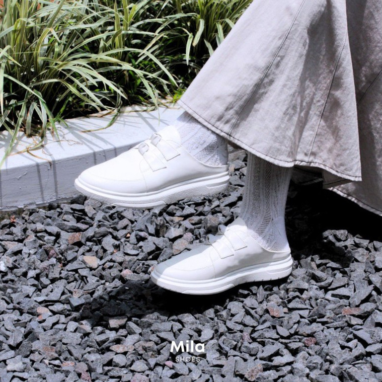 Viral  One Love Mila Sepatu Bustong Wedges Mules Wanita