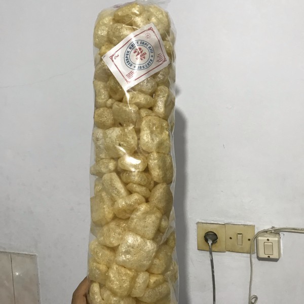 

Sajiandapur Kerupuk Kulit 250Gr / Halal / Krupuk Jangek / Rambak/ Dorokdok Guling/Kerupuk Kulit Sapi