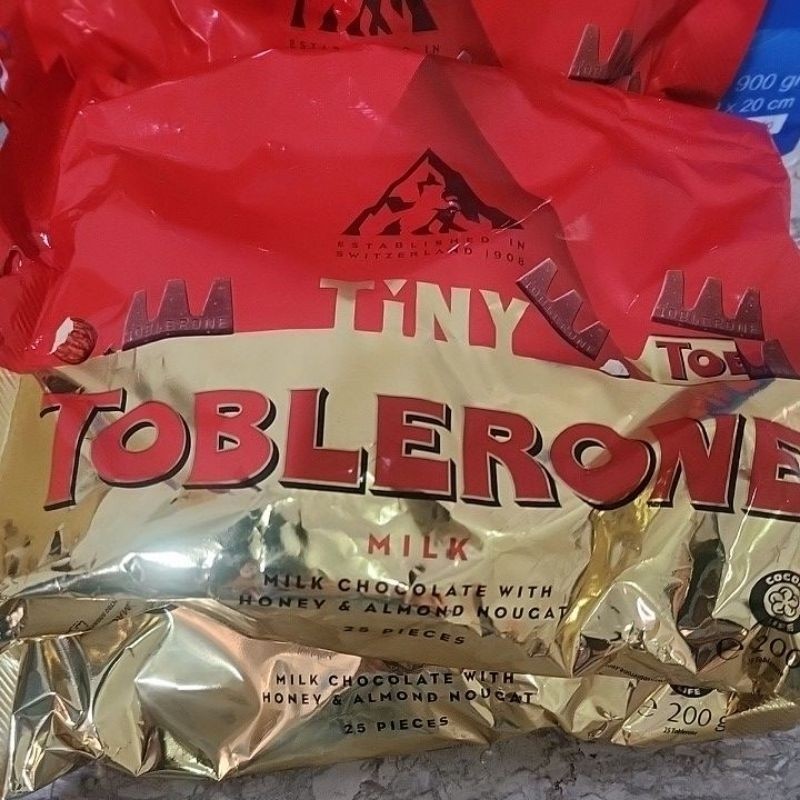 

Sajiandapur Toblerone Tiny 168 Gr Isi 25Pcs Exp Desember 2025