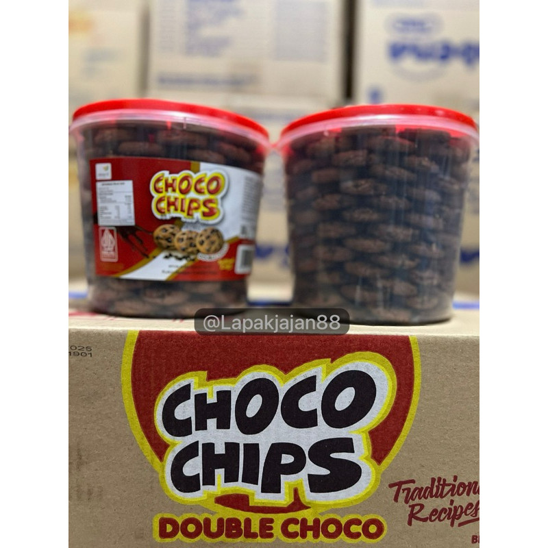 

Sajiandapur Kue Chocochips Double Coklat Kemasan Toples