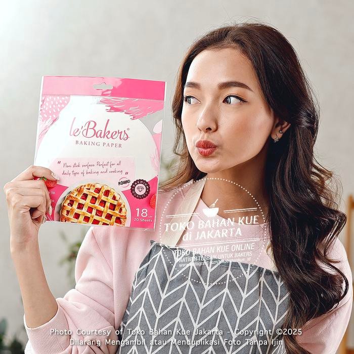 

Le Bakers Baking Paper Round 18cm 20lbr Lebakers Kertas Loyang Bulat