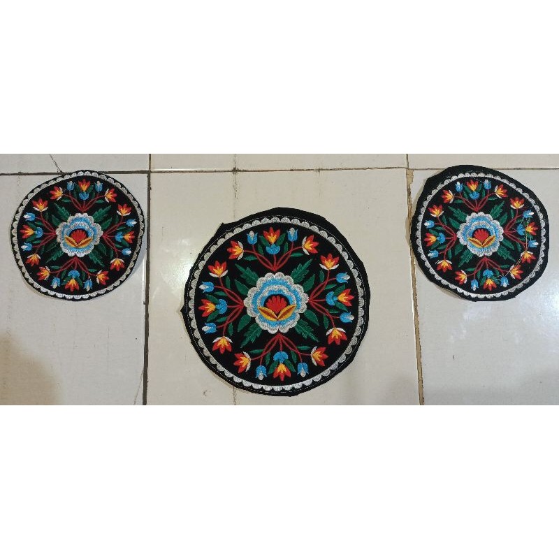 Aplikasi Bunga Bulat Tempel Jahit Renda Gamis