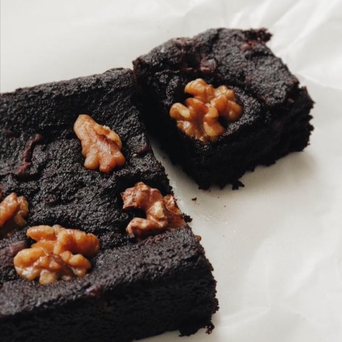 

EatFr3sh- Gooey Chocolate Plant-Based Brownie