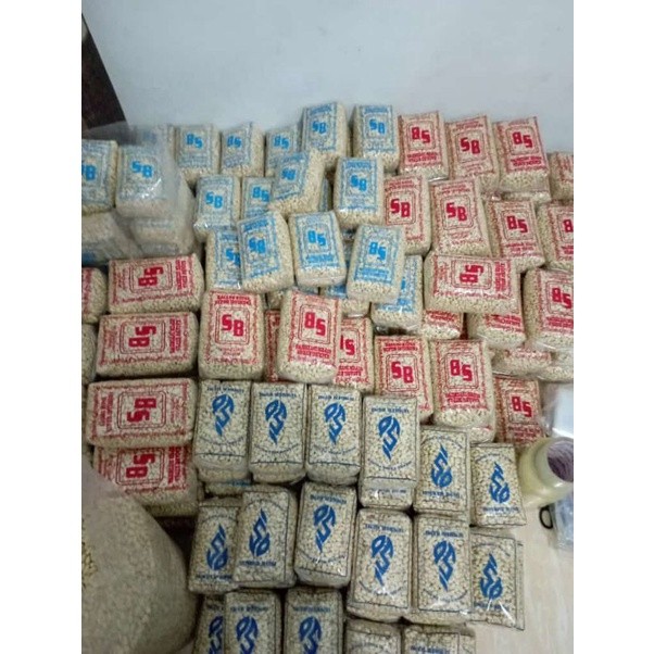 

Cemal Cemil Makyus Kacang Tanah Kupas / Kacang Kupas - Ukuran Kecil 61/71 [700Gr~1Kg]