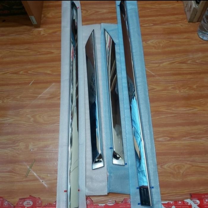 List Body Chrome Fortuner Vrz Original Toyota