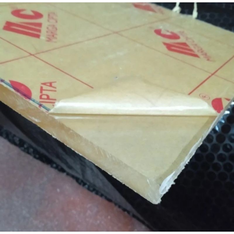 

Akrilik bening 5mm x 50cm x 100cm - Acrylic