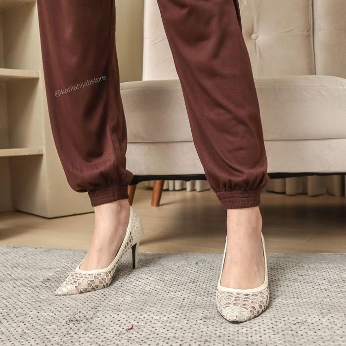 Nayya- Celamis Premium Jumbo Jogger Bahan Rayon Adem Tidak Ketat Jahitan Rapi