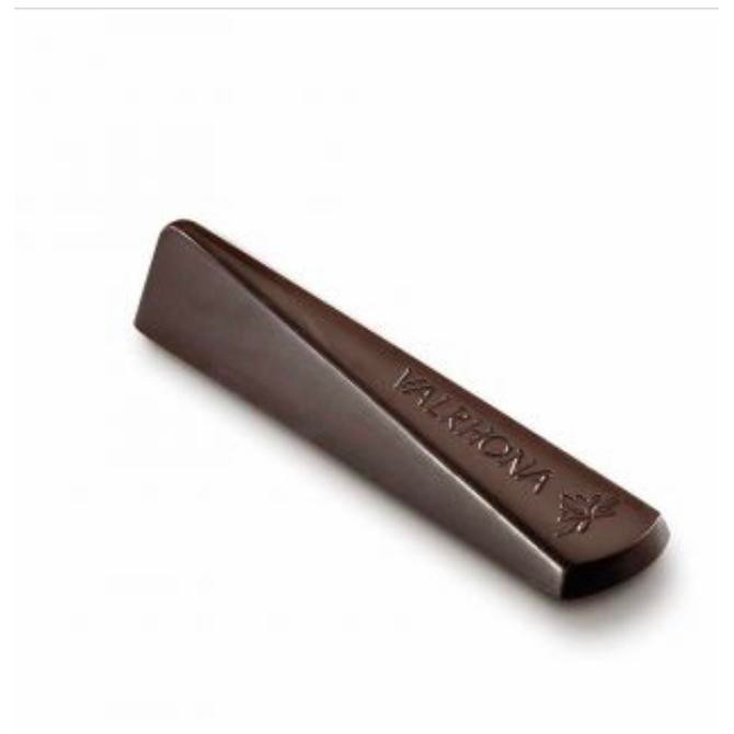 

CHOCOLATE VALRHONA ECLAT NOIR 61% "PROMO CLERANCE SALE" HARGA 12PCS