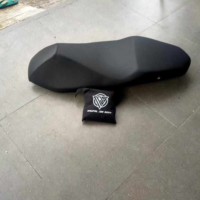 KULIT SARUNG JOK MBTECH CARERA - PCX 150 - PCX 160 - ADV 150 - ADV 160