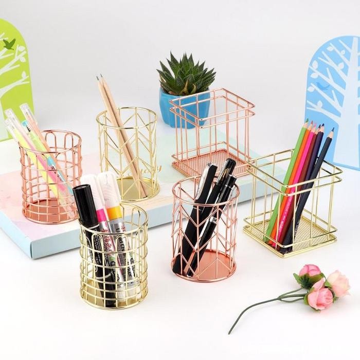 

Metal Storage Brush or Pen Holder / tempat kuas / pulpen / pensil / sisir