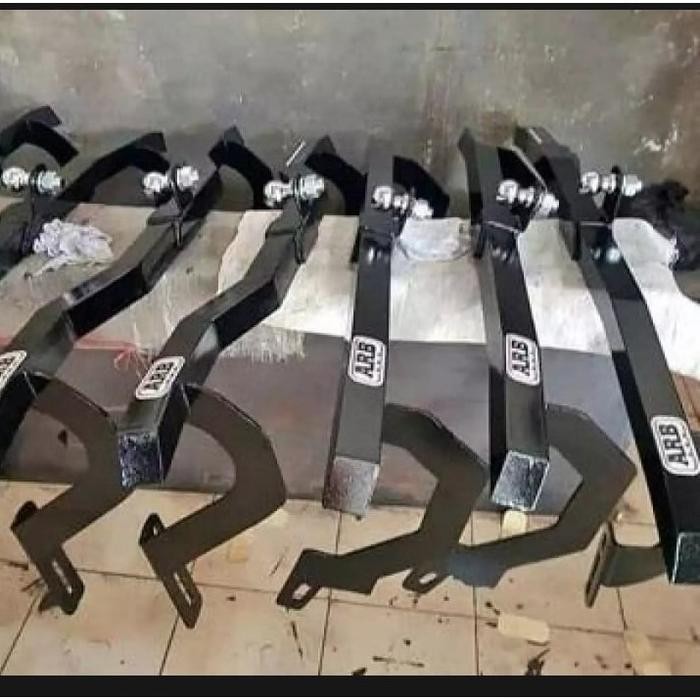 Towing bar pengaman belakang Rush/Terios lama