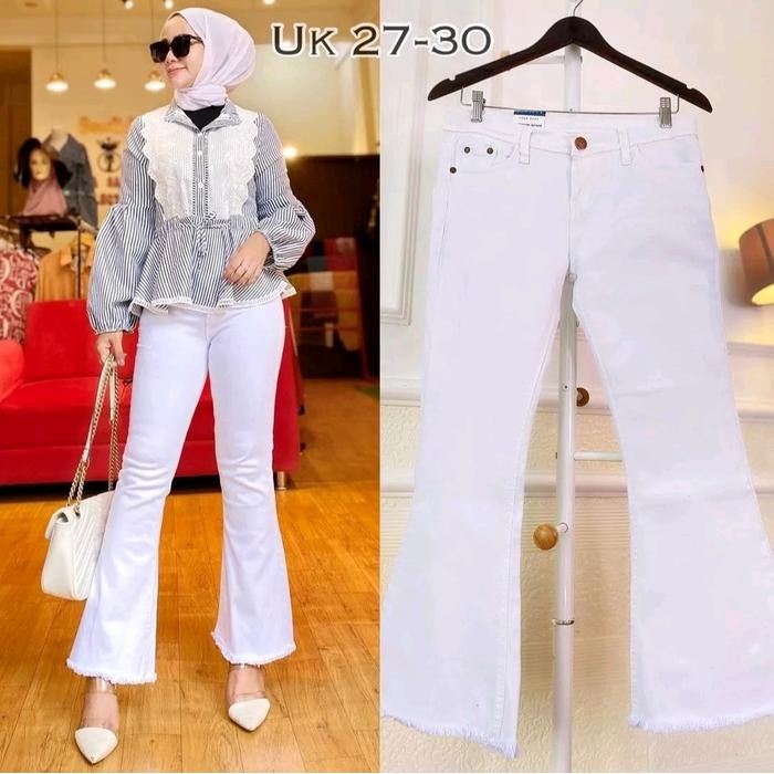 Blumjean- Celana Cutbray Rawis Wanita Putih Bersih/Celana Jeans Wanita Cutbray Rawis/Celana