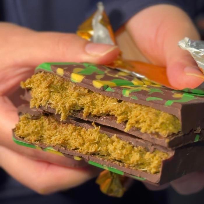 

Chocolate Bar inpired by Fix Dubai Terlaris