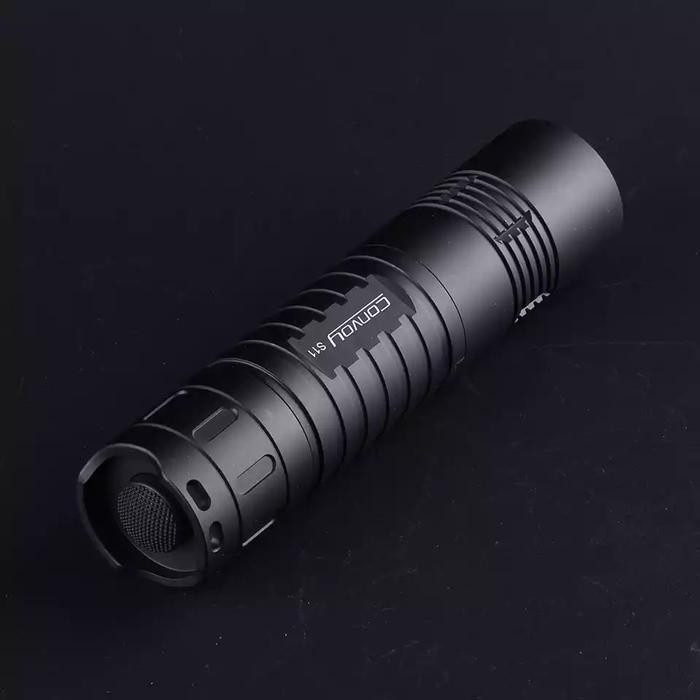 Senter Convoy S11 With SFT40 26650 flashlight