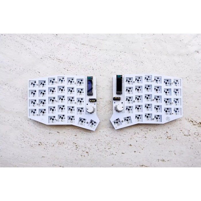 VIAL Support Sofle Layout Split Keyboard Ergo RGB Wired Model Hotswap