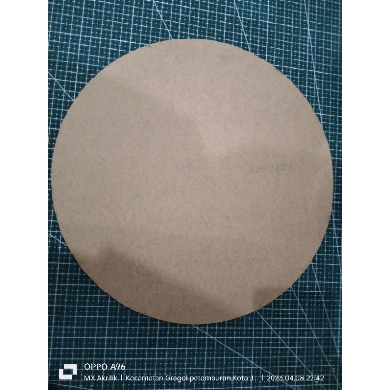 

akrilik bulat 50cm / bulatan 50 cm (tebal 3mm)