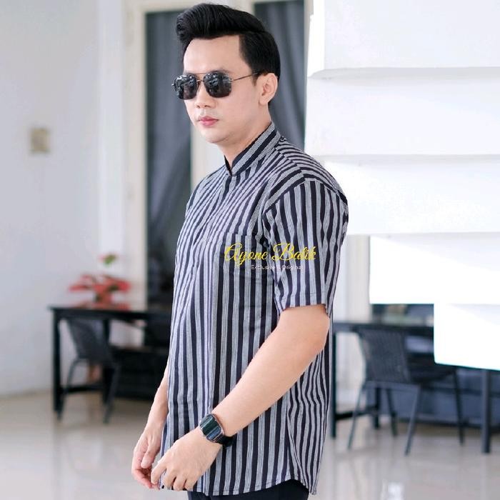 Kemeja Tradisional Lurik Pria Lengan Pendek Baju Lurik Pria Ekslusif Bahan Lurik Tenun Premium Adem