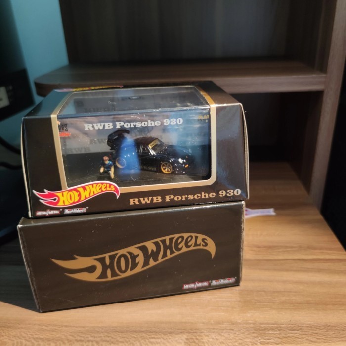 NEW SALE  SALE HOT WHEELS PORSCHE RWB RED LINE CLUB RLC LIMITED EDITION READYY READYY READY