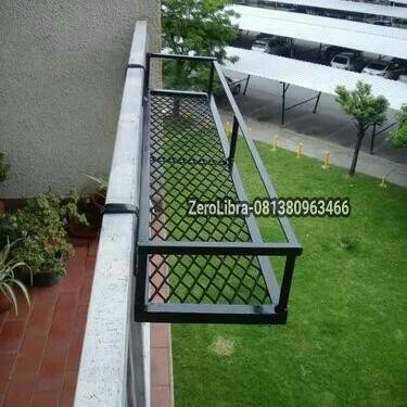 Gantungan pot panjang besi - Rak pot bunga gantung pagar rumah