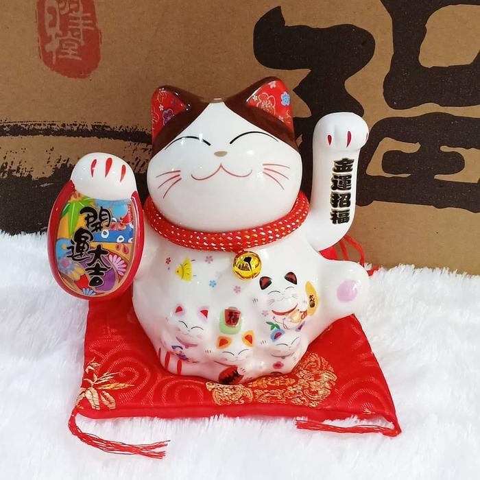 Terlaris lucky cat / kucing keramik / hiasan lucky cat