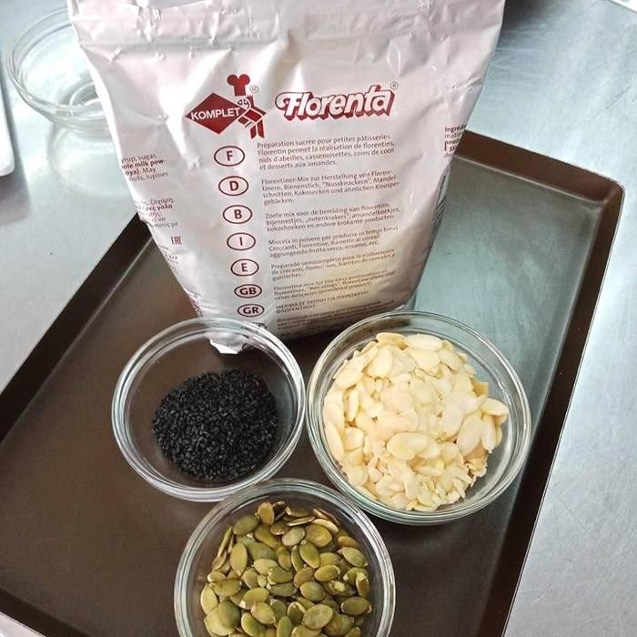 

Terbaru!! Tepung Florentine Florenta 500 Gr Cod