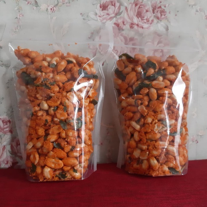 

500 gram kacang thailand/ pedes daun jeruk